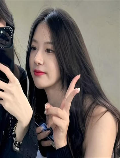 全面解析：《一箭穿心》无人机拍摄的视角与稳定性——时代特征的精准把握